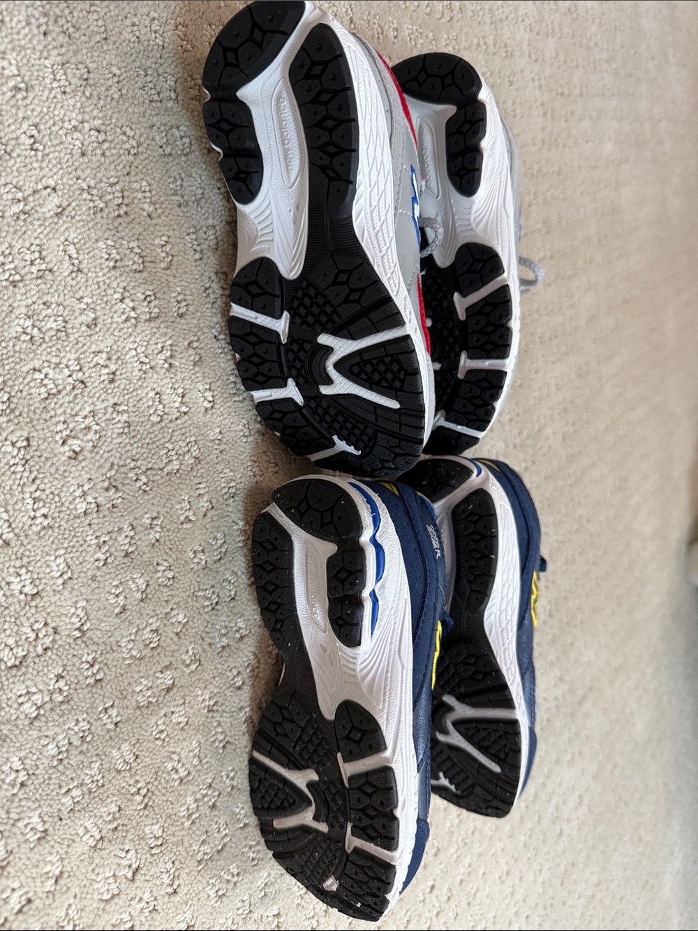 New Balance Kids Sneakers in Gray/Red and Navy/Blue 9.5 wide toddler NWOT - Picture 3 of 4